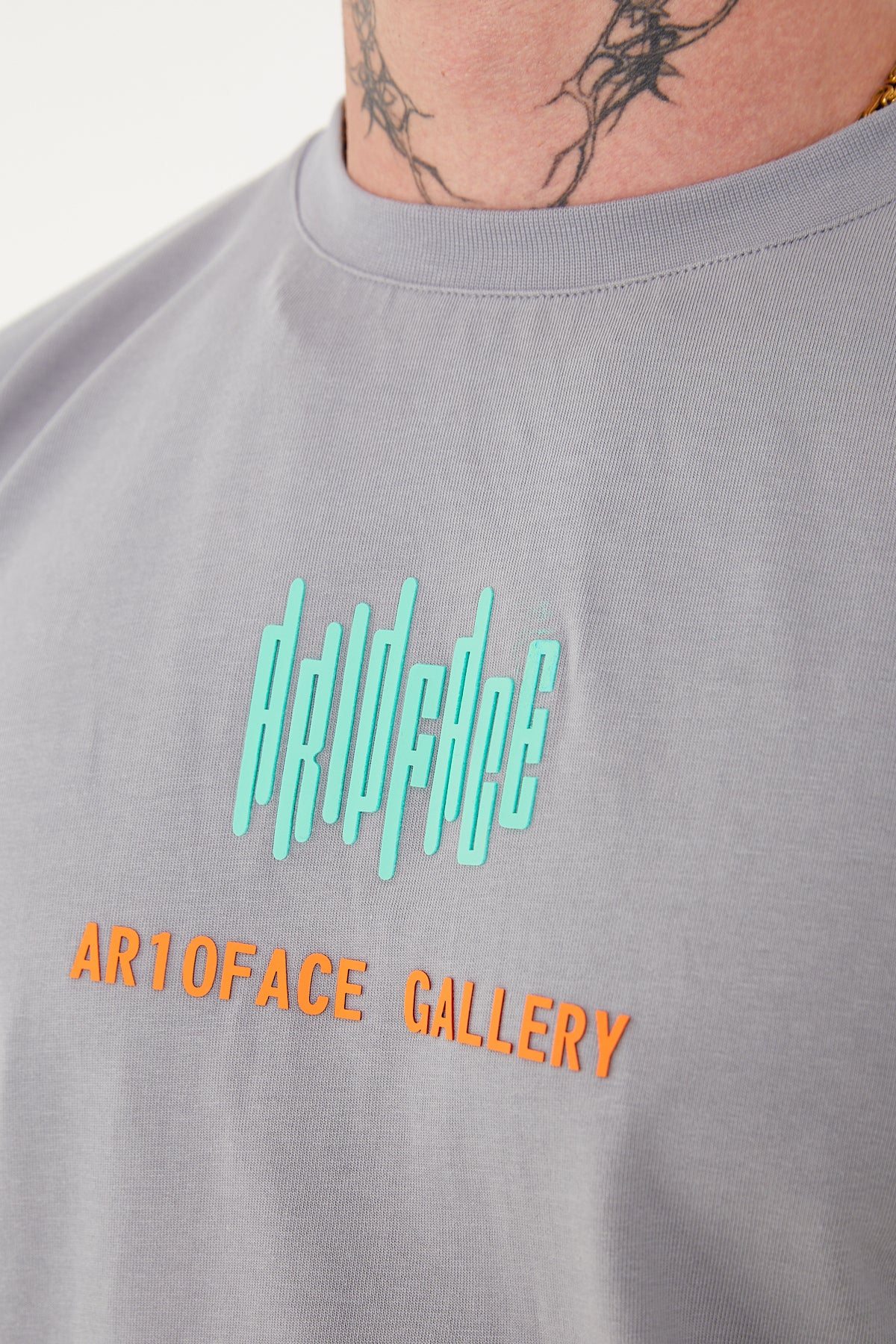 Triple Vibe T-Shirt Gray