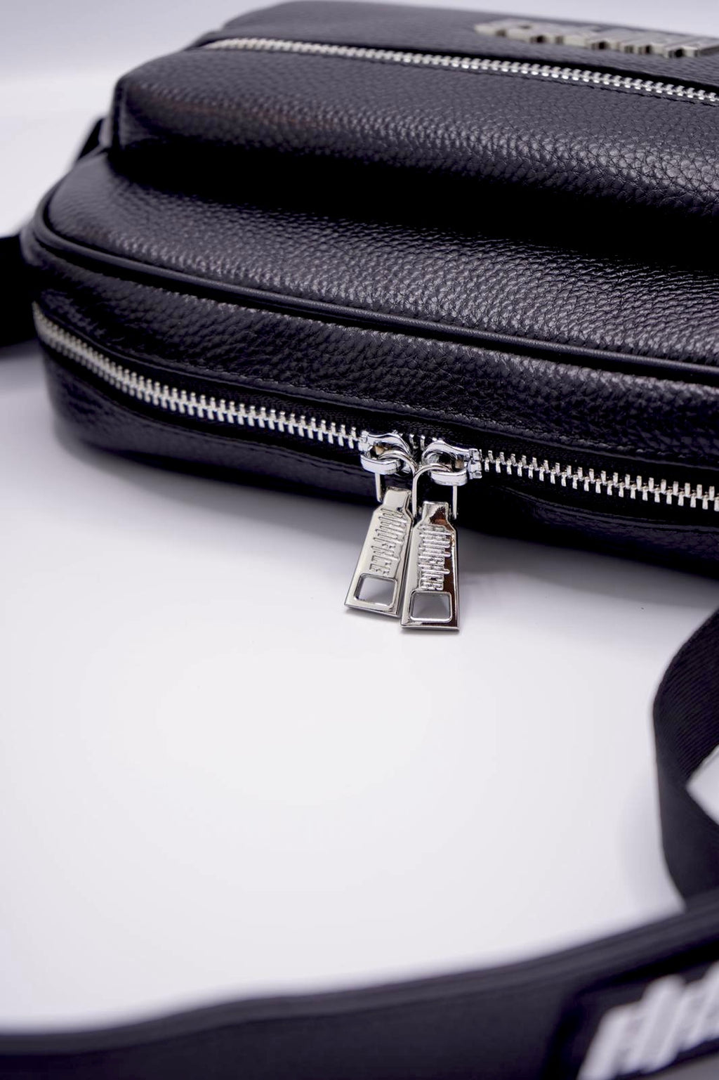 Prestige Leather Crossbody Bag