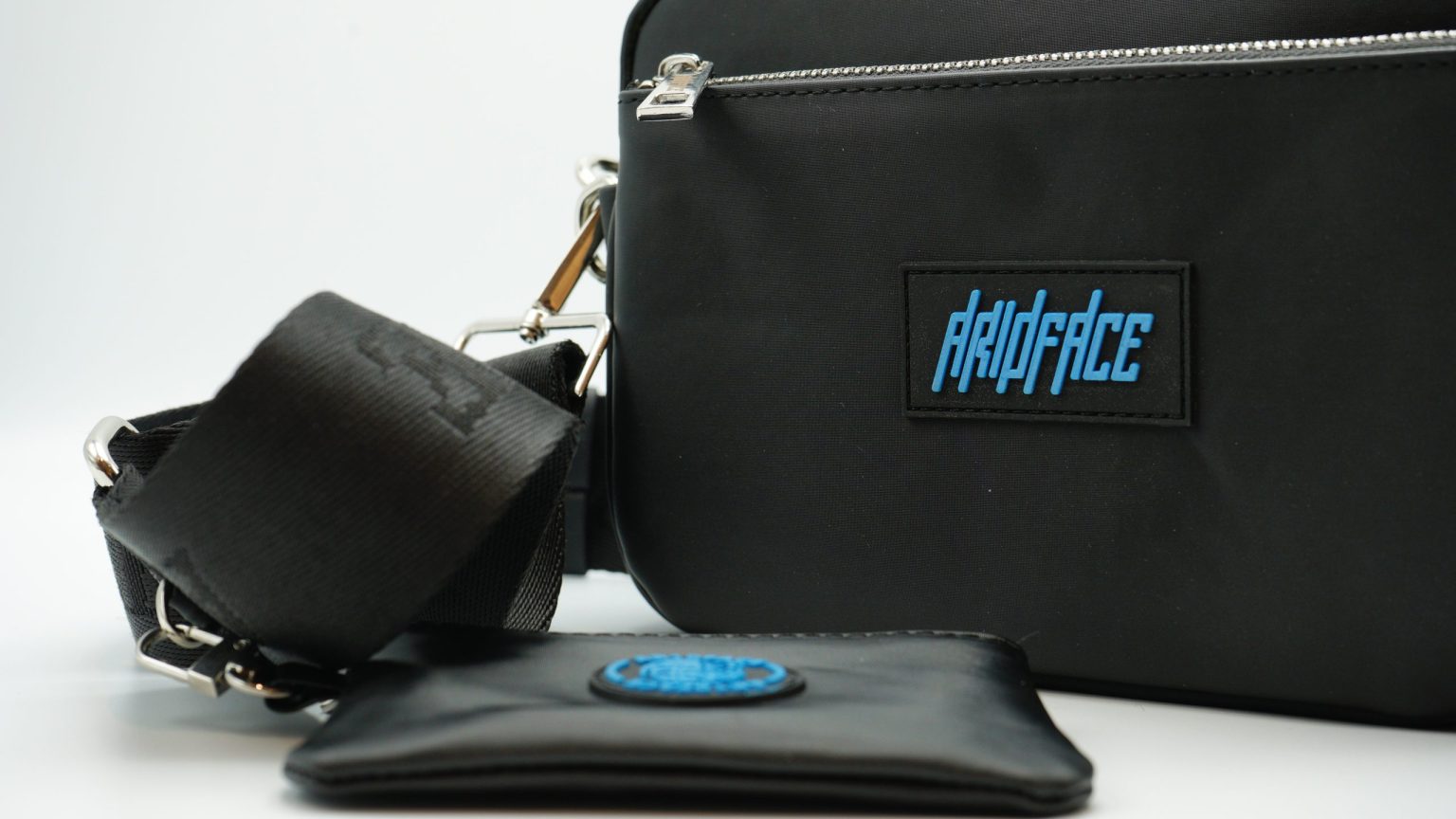 Urban Flow Bag Sky Blue