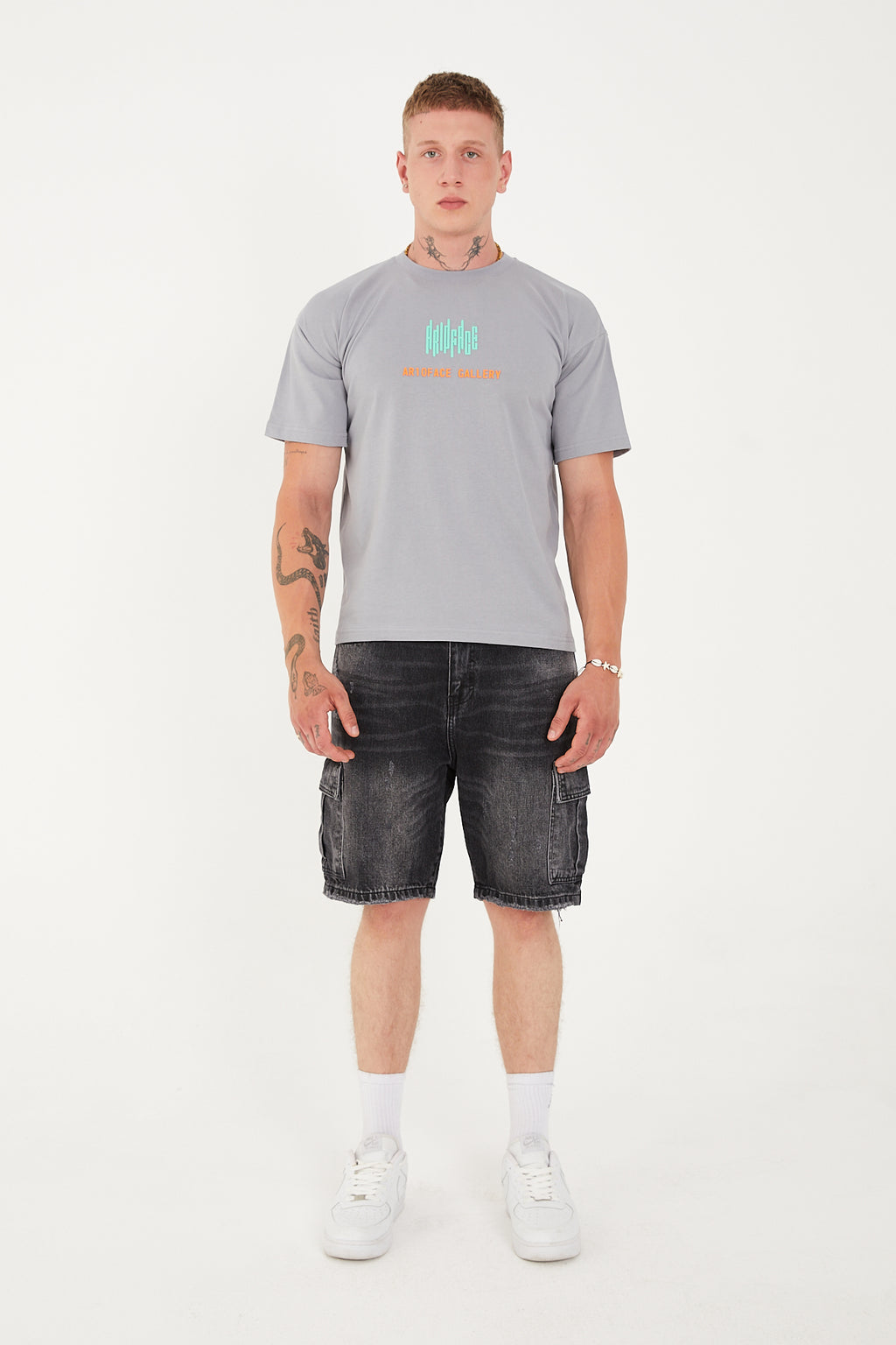 Triple Vibe T-Shirt Gray
