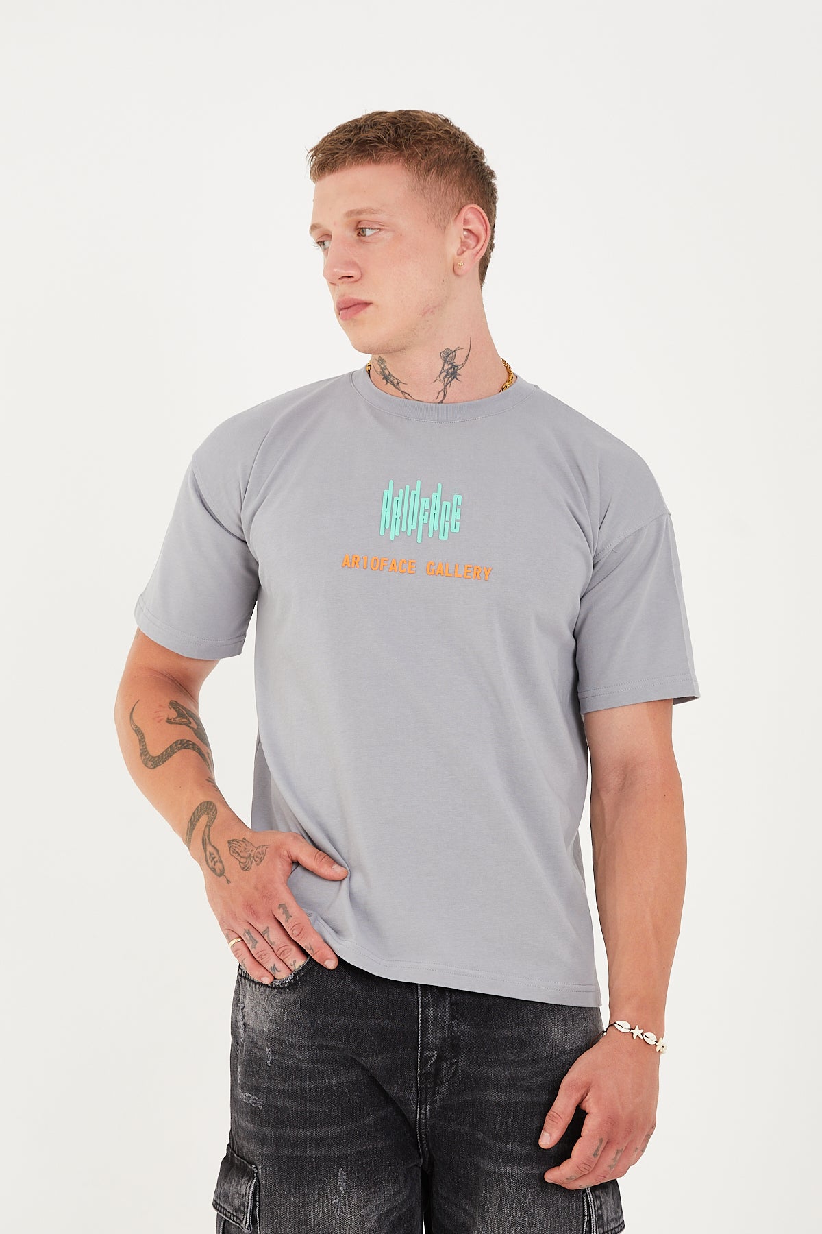 Triple Vibe T-Shirt Gray